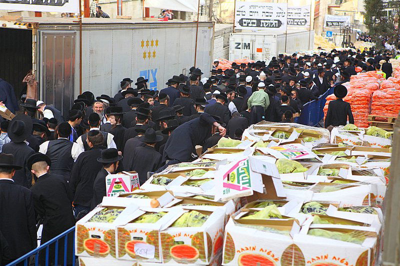 ירושלים כשרה לפסח: ההכנות לחג החרות בבירה, תיעוד ענק