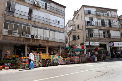 שֶהָיוּ מְסֻבִּין בִּבְנֵי בְרַק: ערב חג הפסח בעיר התורה והחסידות