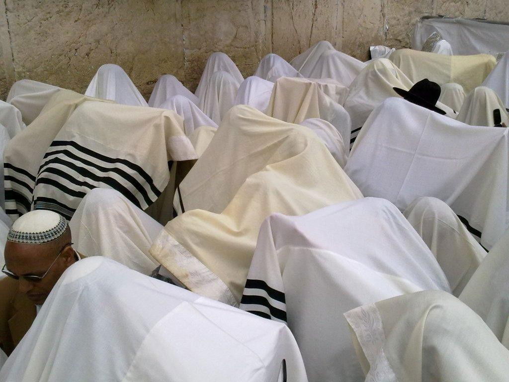 מדהים: "ברכת הכהנים" בכותל המערבי