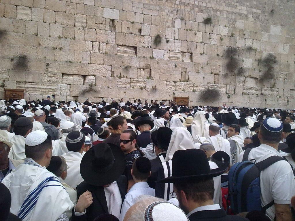 מדהים: "ברכת הכהנים" בכותל המערבי