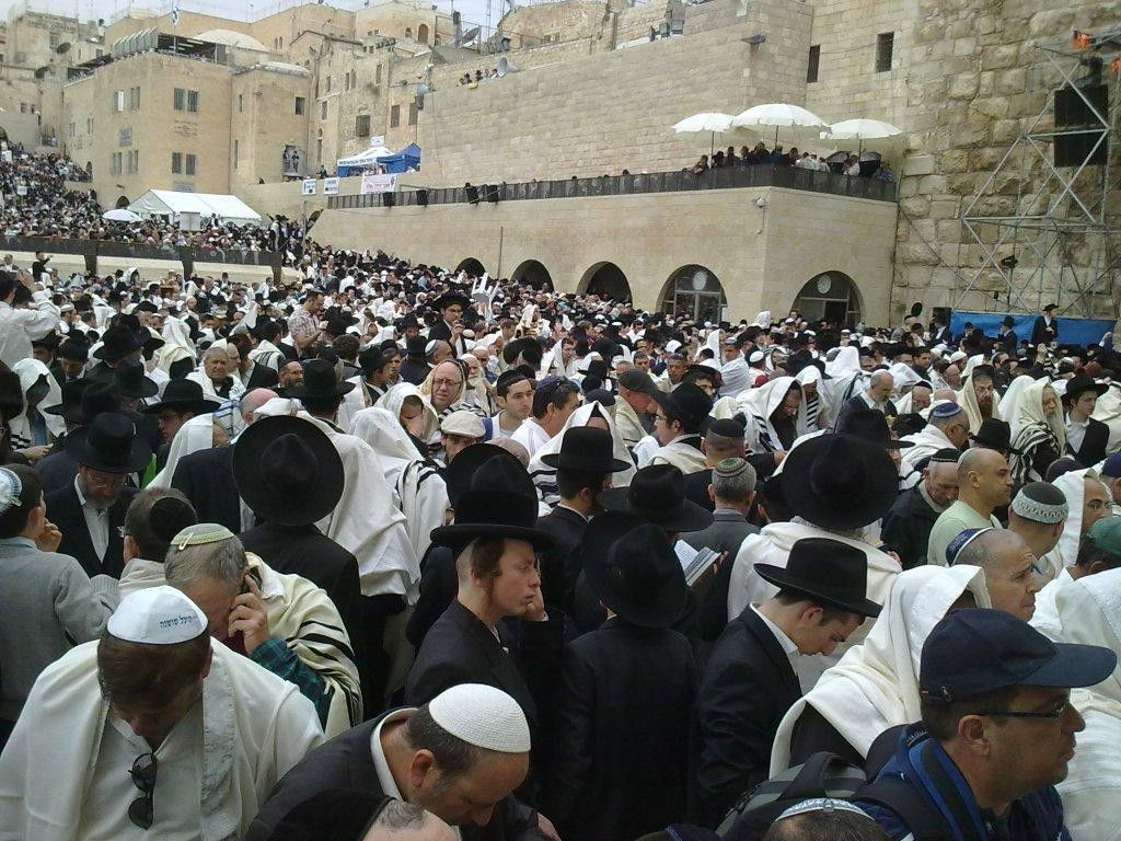 מדהים: "ברכת הכהנים" בכותל המערבי