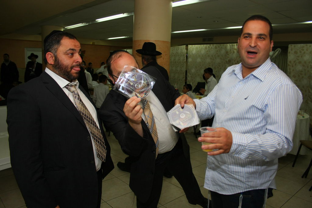 כטוב ליבו במופלטה • משה אבוטבול חגג את המימונה