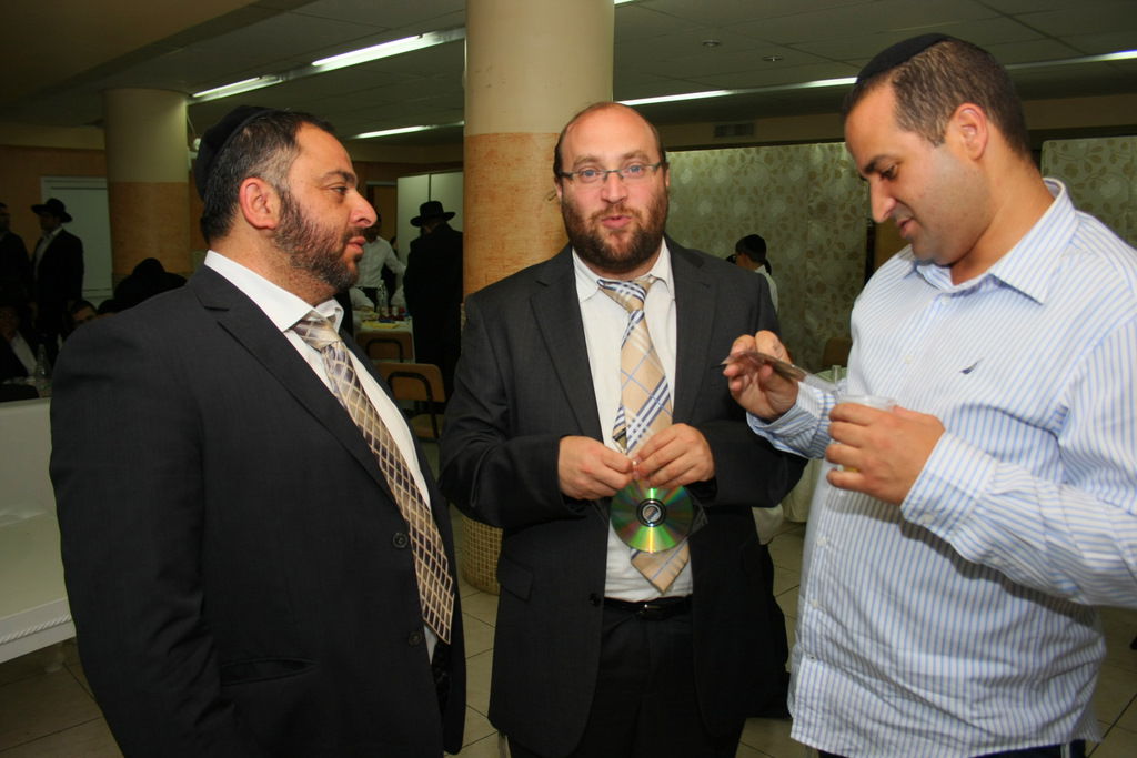 כטוב ליבו במופלטה • משה אבוטבול חגג את המימונה