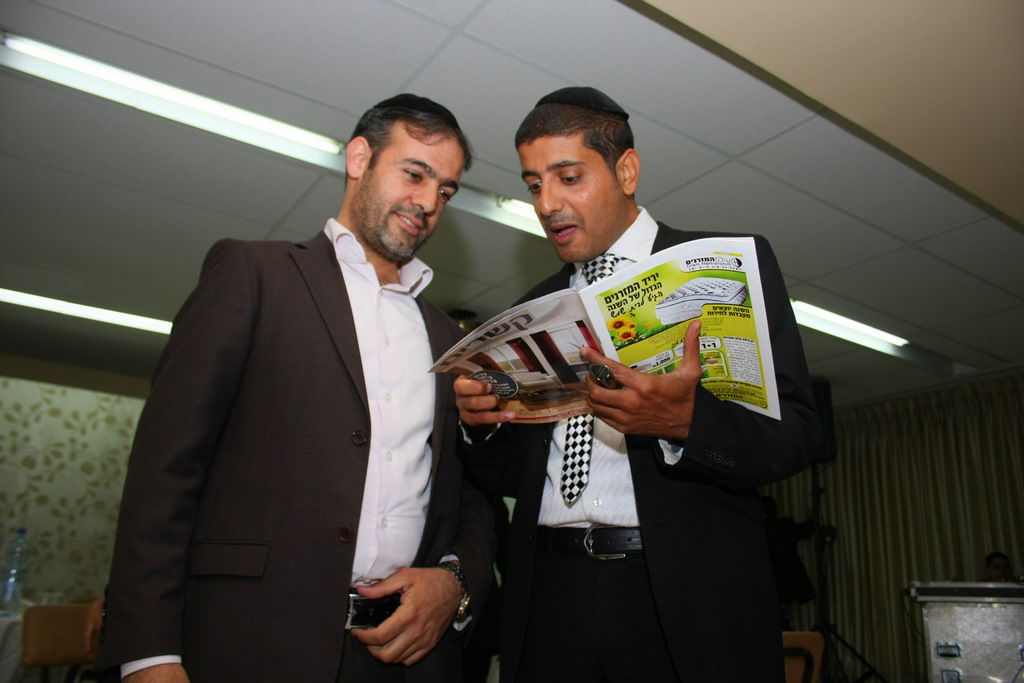 כטוב ליבו במופלטה • משה אבוטבול חגג את המימונה