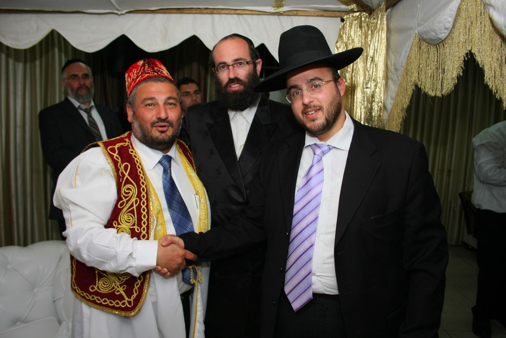 כטוב ליבו במופלטה • משה אבוטבול חגג את המימונה