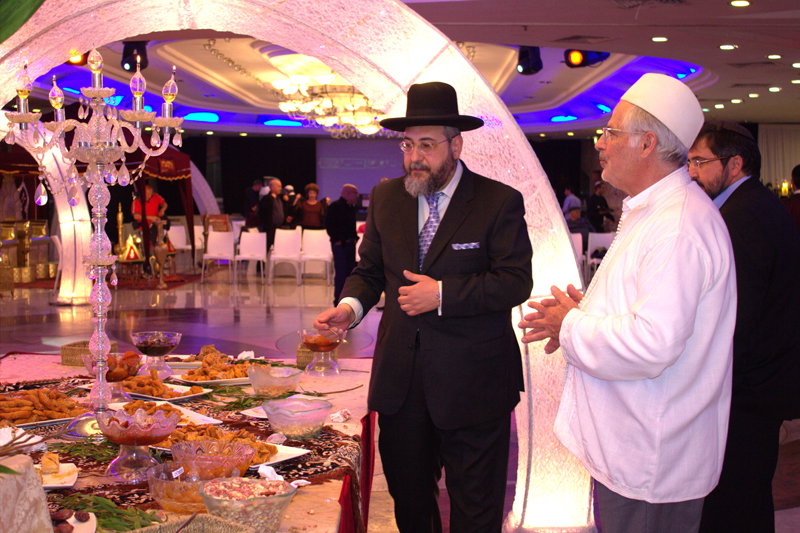צפו בתמונות: המימונה של הרב אמסלם