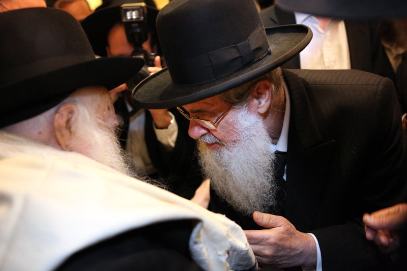 גלריה: ´האיש של דרעי´ חגג, הגר"ח היה סנדק