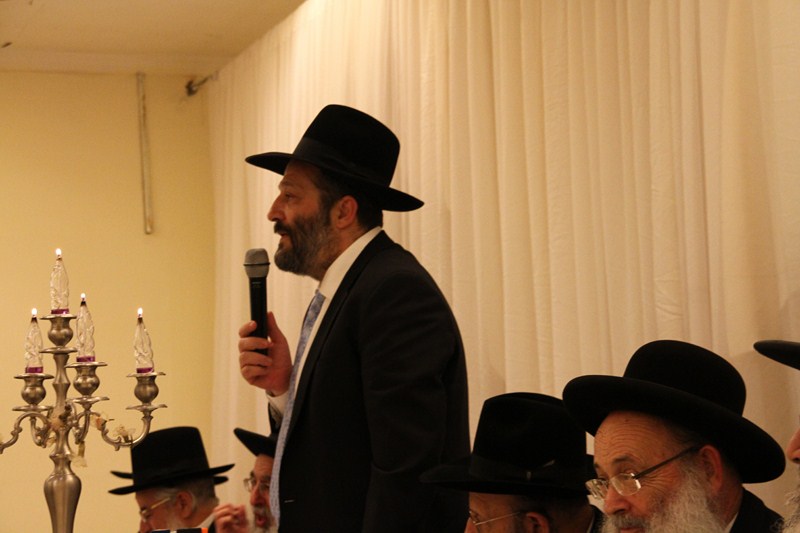 גלריה: ´האיש של דרעי´ חגג, הגר"ח היה סנדק