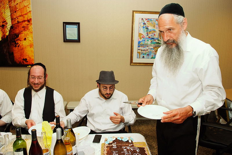 ליפא הפתיע את מרדכי בן דוד: כך חגג יום הולדת