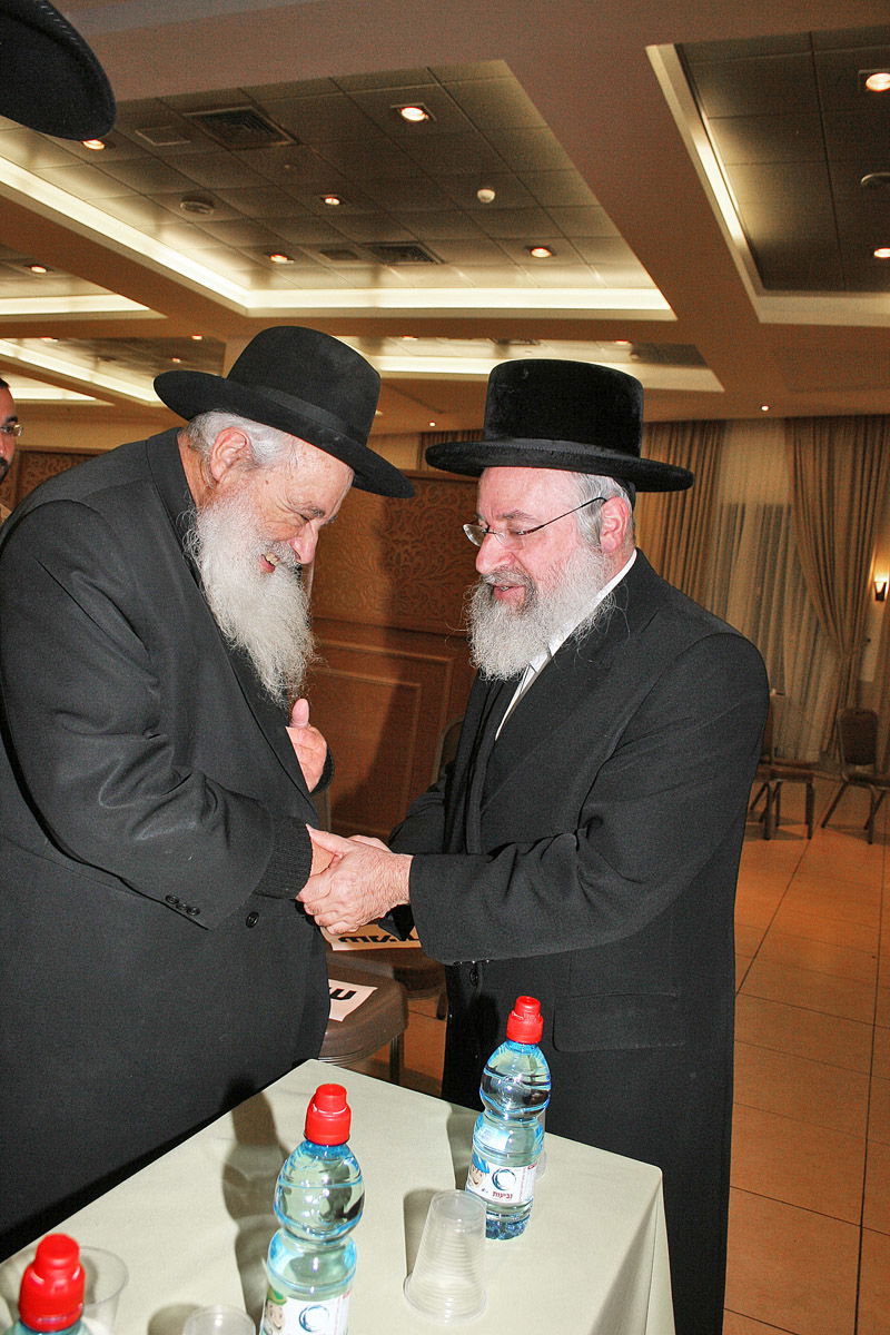 הרב אשר וייס עם הרב אביגדור נבנצל