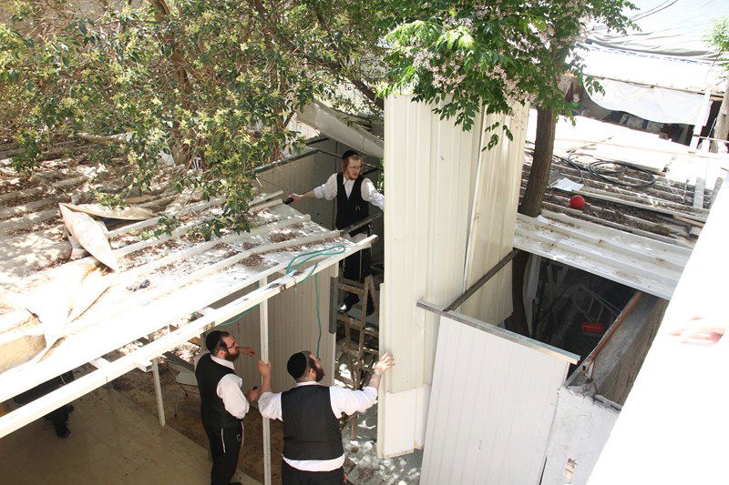 אחרי מאבק: ישיבת "חוג חתם סופר" פירקה בית-כנסת ספרדי