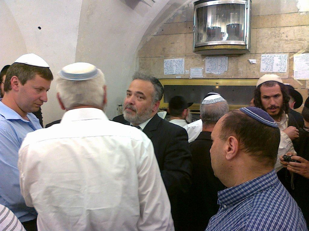 ארבעה ימים להילולא: הכנות שיא במירון