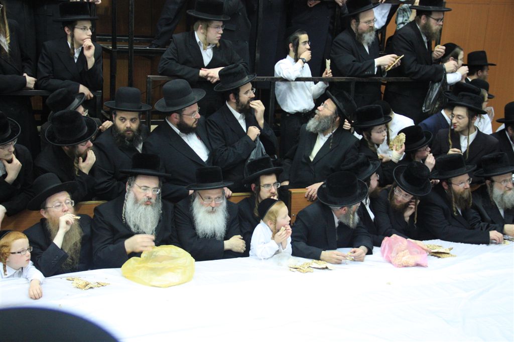 גלריה: 'טיש' פסח שני בנדבורנה