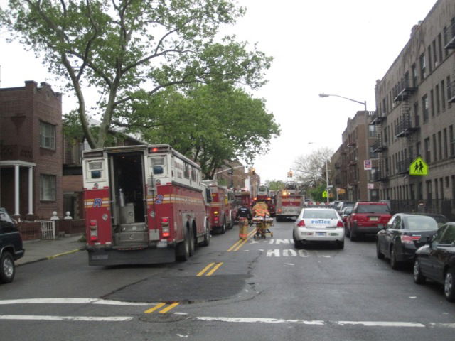 תיעוד: בית מדרש בבורו פארק עלה באש