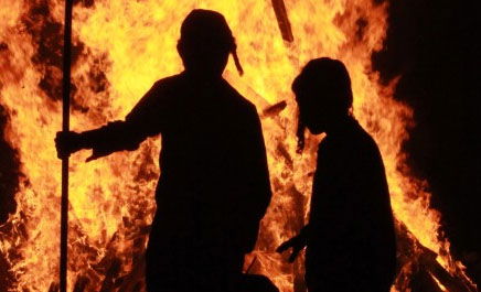 ל"ג בעומר: הילד נכווה ממדורה. מה עושים? המדריך