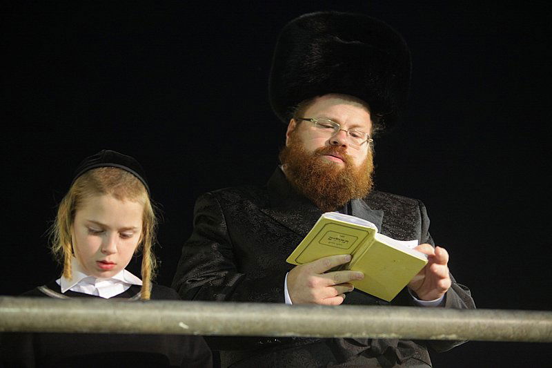 כ"ק האדמו"ר מבאיאן פתח את אירועי מירון בהדלקה המרכזית