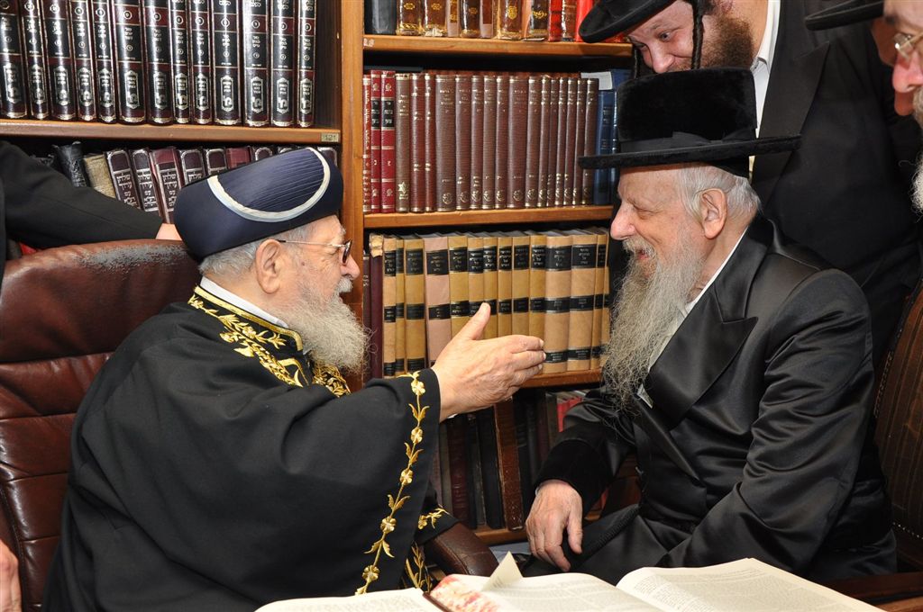 41 שנים אחרי: האדמו"ר מסערט ויז'ניץ הגיע אל מרן הרב עובדיה יוסף