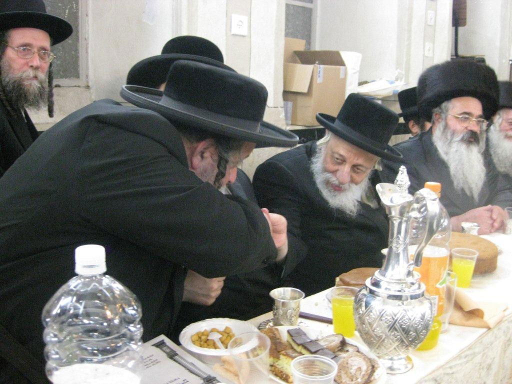 צפו בתמונות: בר מצווה לנכד האדמו"ר מלעלוב