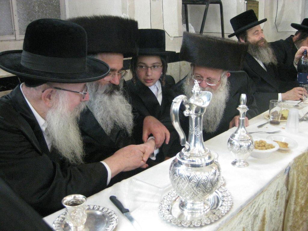 צפו בתמונות: בר מצווה לנכד האדמו"ר מלעלוב