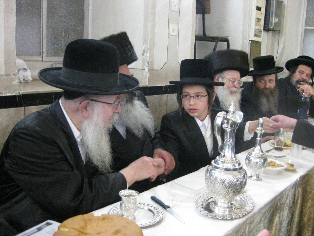 צפו בתמונות: בר מצווה לנכד האדמו"ר מלעלוב
