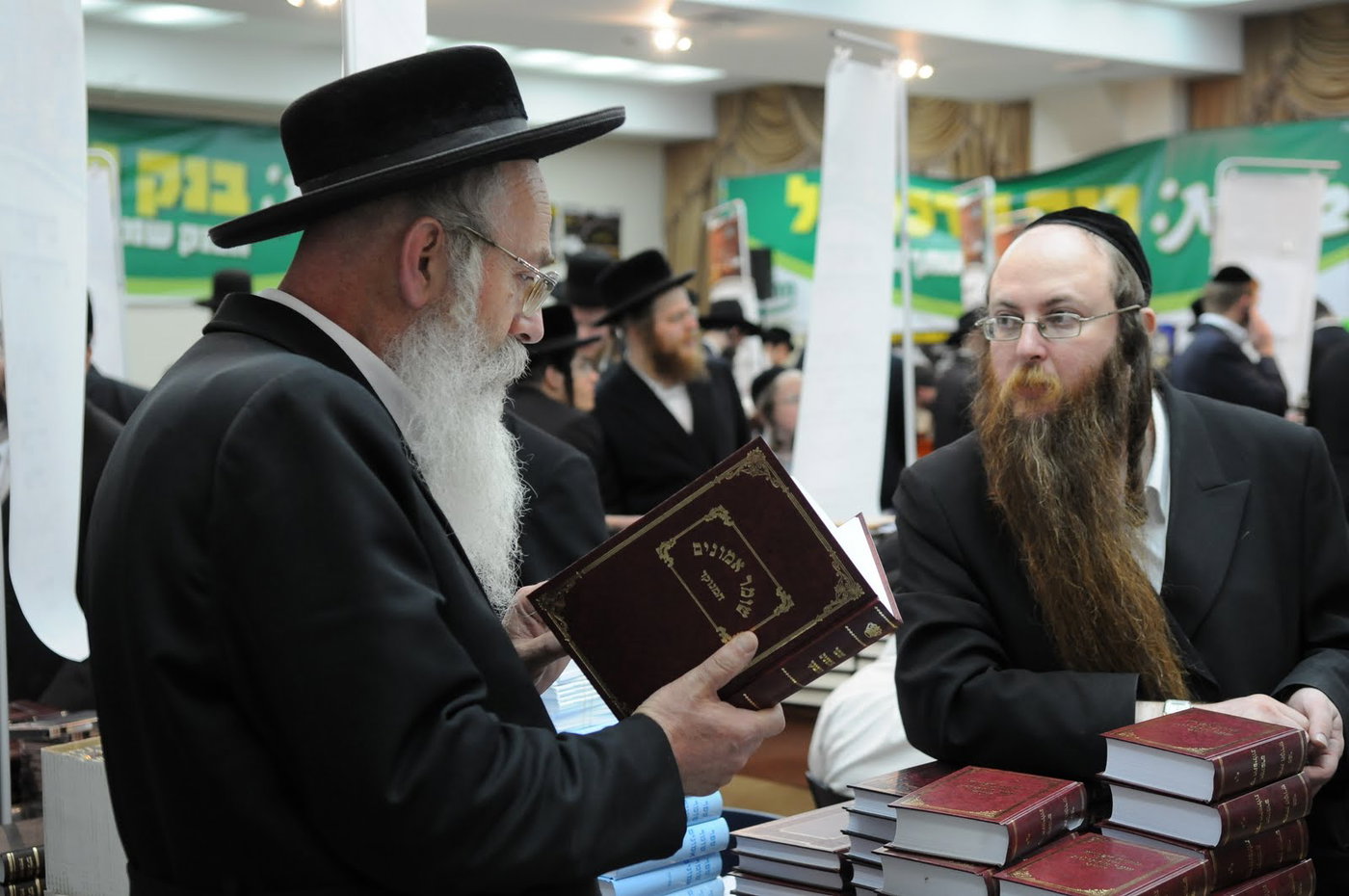 צפו בגלריה: שבוע הספר של "המבשר"