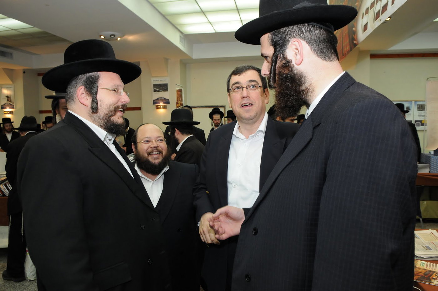 צפו בגלריה: שבוע הספר של "המבשר"
