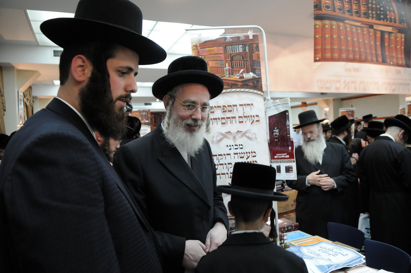 צפו בגלריה: שבוע הספר של "המבשר"