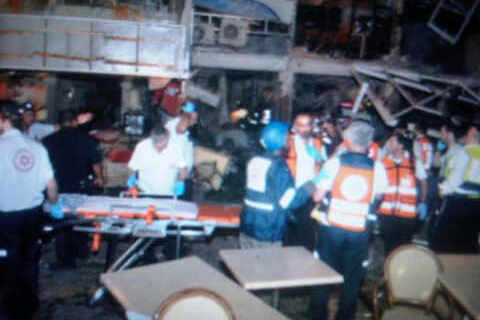 פיצוץ עז בבניין בעיר נתניה; ארבעה הרוגים, עשרות פצועים