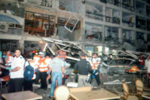 פיצוץ עז בבניין בעיר נתניה; ארבעה הרוגים, עשרות פצועים