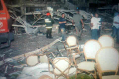 פיצוץ עז בבניין בעיר נתניה; ארבעה הרוגים, עשרות פצועים