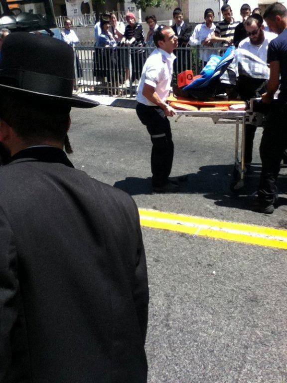 ירושלים: אברך חרדי נפגע בתאונת אופנוע