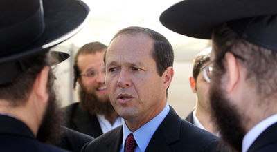 ברקת והחרדים