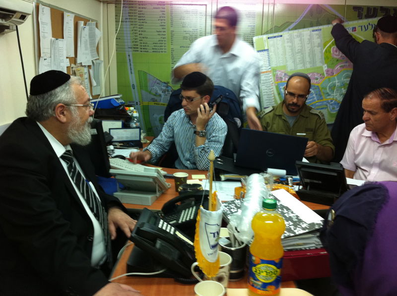 זה רק תרגיל: "מחבלים חדרו לאלעד"