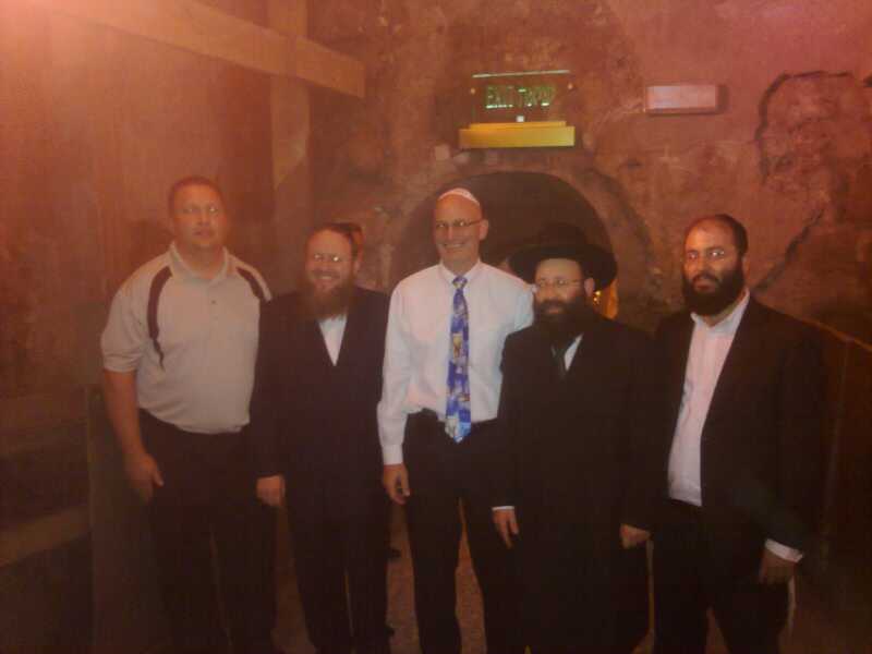 מנתח הגרי"ש בכותל: "שיהיה לרב אריכות ימים ושנים טובות"