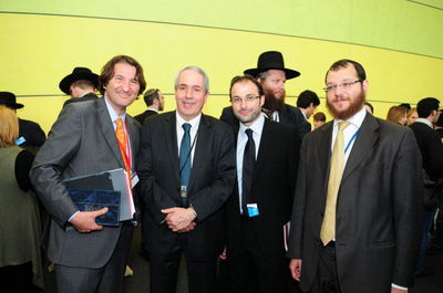 היסטוריה: רבנים נאמו בפרלמנט האירופי