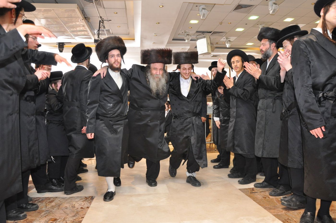 חתונת קוז'ניץ: צפו בגלריה מיוחדת