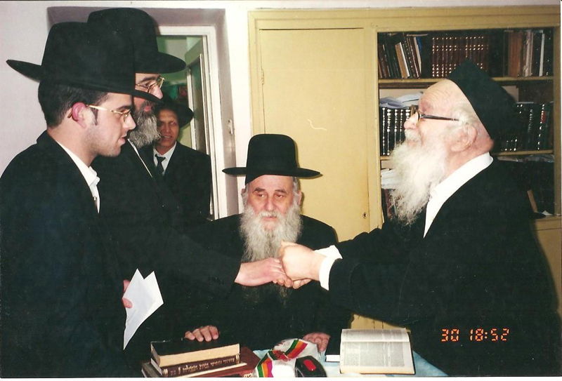 חייו של הגרמ"י לפקוביץ´ > גלריה נוסטלגית מחייו