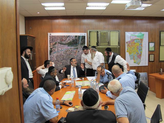 הלווית הגרמ"י לפקוביץ': דיון חירום בעיריית בני-ברק