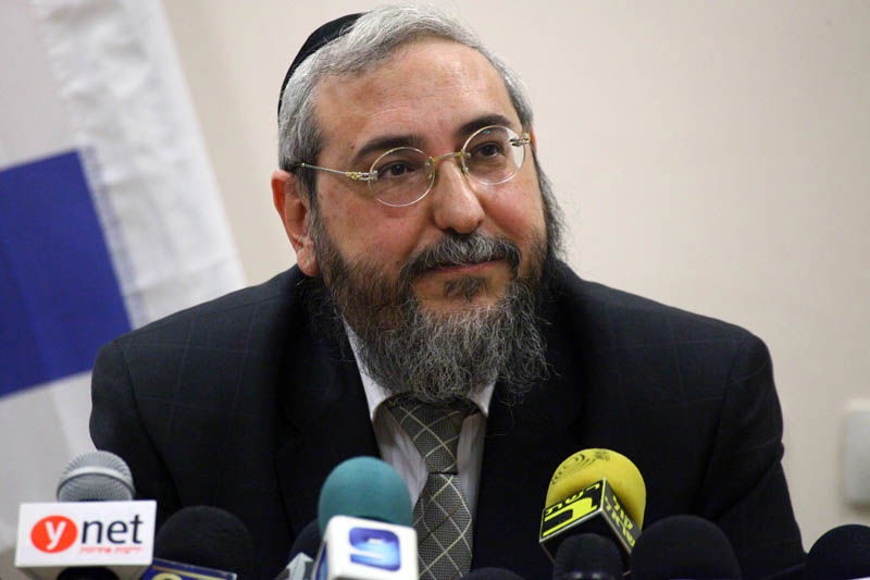 שו"ת שאגת אריה / טורו של אבי בלום