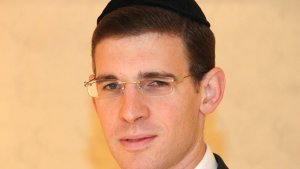 שו"ת שאגת אריה / טורו של אבי בלום