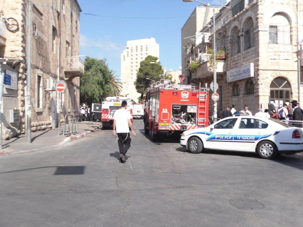 בגלל מגהץ: דירה בי-ם עלתה בלהבות