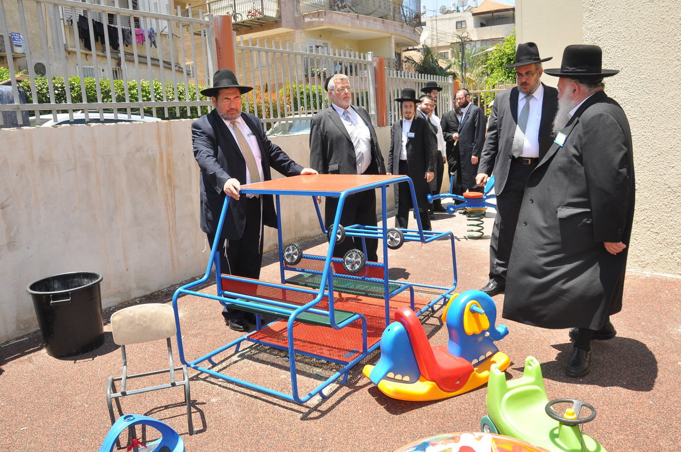 בני-ברק: לילדים המתקשים יש בית חדש