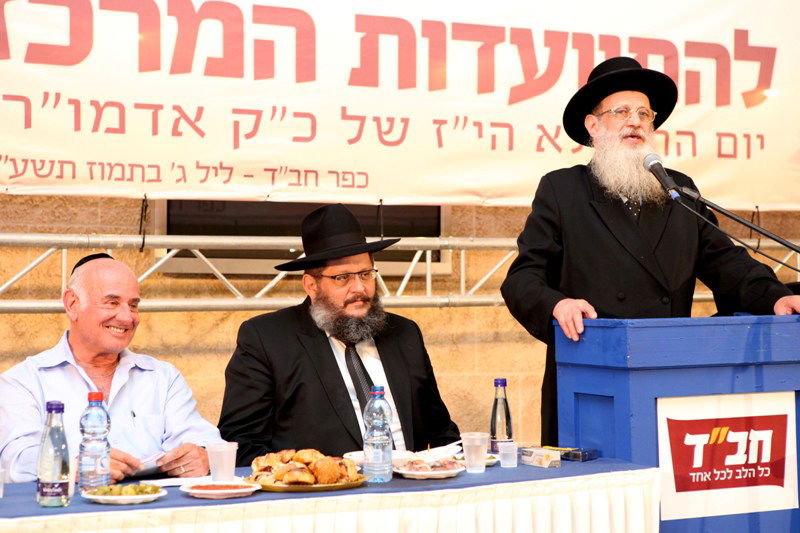 17 שנה לפטירת הרבי: אלפים בהתוועדות המרכזית כפר-חב"ד