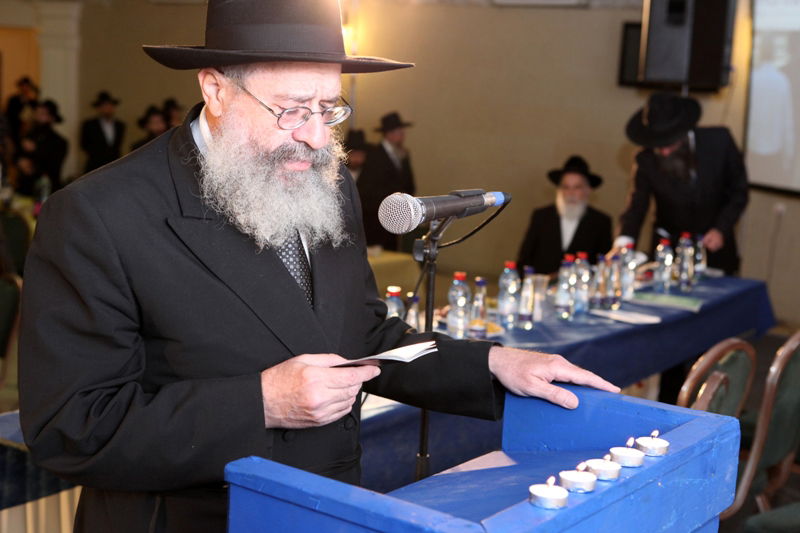 17 שנה לפטירת הרבי: אלפים בהתוועדות המרכזית כפר-חב"ד