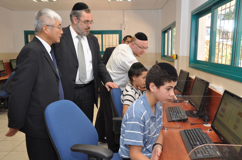 מה חיפש שגריר קוריאה בישיבה חרדית?