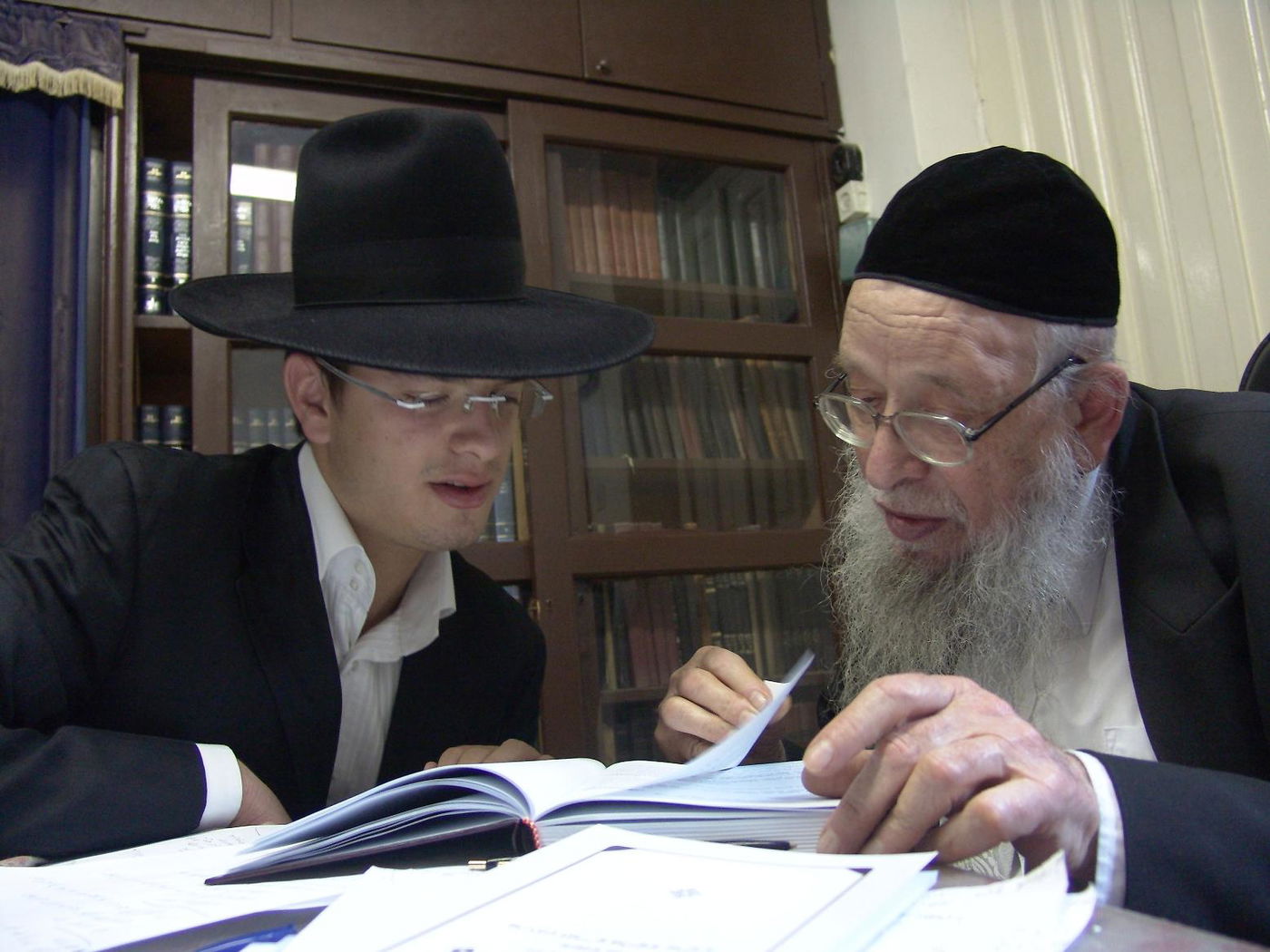 ראש ישיבת "חברון גאולה", רבי יעקב-חיים סרנא זצ"ל