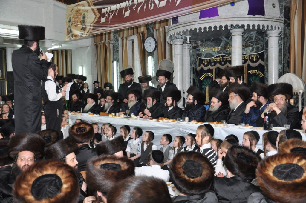 לקראת חתונת הענק: האדמו"ר מספינקא ישתחרר מבית-הכלא