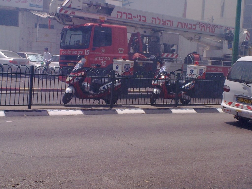 שריפה במתחם סופר בני-ברק; אין נפגעים