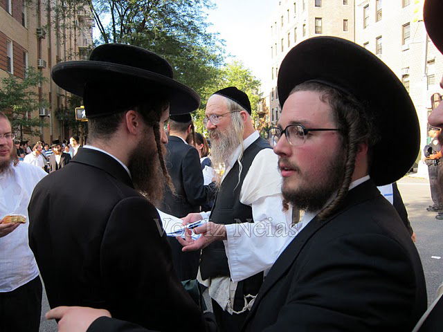 מחריד: גופתו של לייבי בותרה והושלכה לחצר