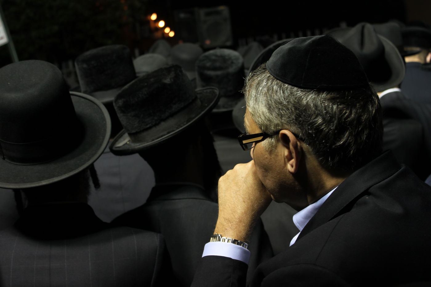 אביו של לייבי קלצקי ז"ל זעק, ואלפי המלווים בכו יחד איתו